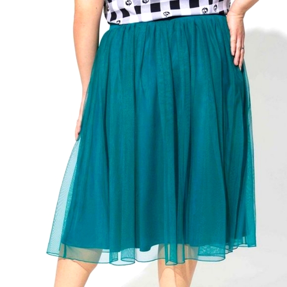 ❤️NWT VINTAGE TORRID DISNEY VILLAINS POISON APPLE RETRO TULLE SKIRT HALLOWEEN - Picture 11 of 14